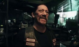 正义大哥在线观看,在线观看，正义之光照亮黑暗角落