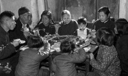 美国老百姓爆料家人视频,揭秘背后惊人真相