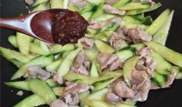 吃瓜娱乐酱一滴水,一滴水见证娱乐圈风云变幻