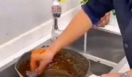 洗锅神器爆料视频,一招轻松告别油腻烦恼