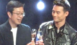 靳东最新视频爆料大全,揭秘演艺圈幕后故事