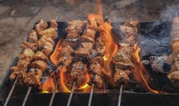 滕州二姐烧烤爆料视频,揭秘地道美食背后的传奇故事