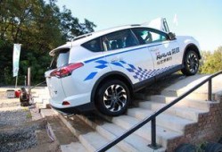 内鬼爆料新卡车视频播放,全新卡车视频首度亮相，揭秘未来运输革新